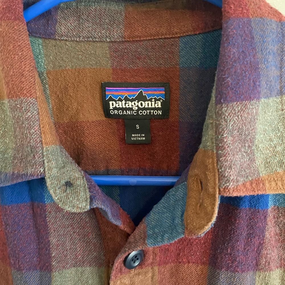 Patagonia Organic Cotton Plaid Shirt - Red, Blue, Brown - Picture 4 of 7